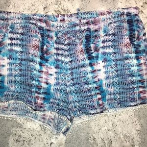 No Boundaries shorts - size XL 15/17